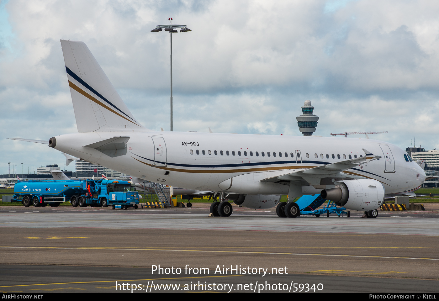 Aircraft Photo of A6-RRJ | Airbus ACJ319 (A319-115/CJ) | AirHistory.net #59340