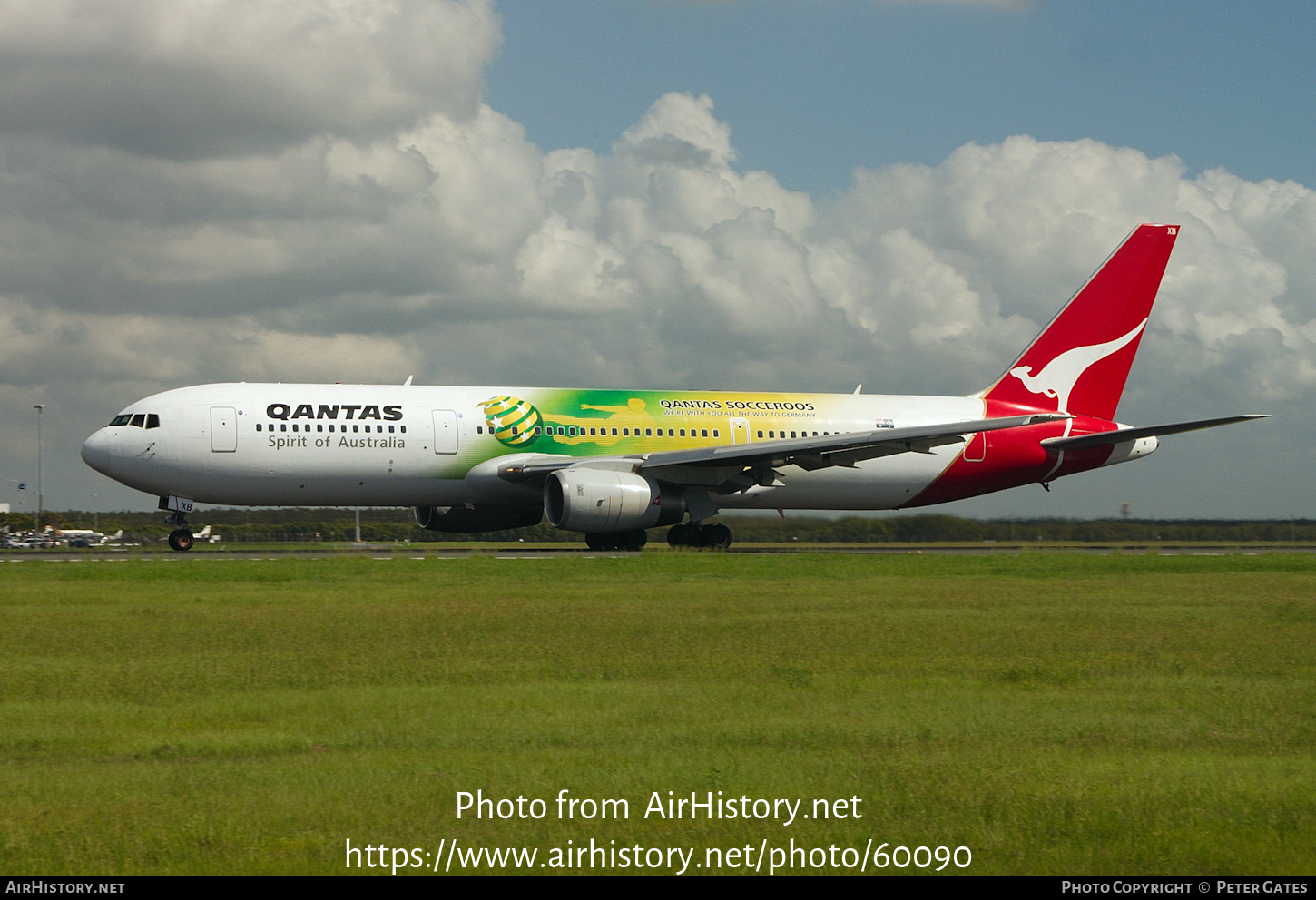 Aircraft Photo of VH-ZXB | Boeing 767-336/ER | Qantas | AirHistory.net #60090