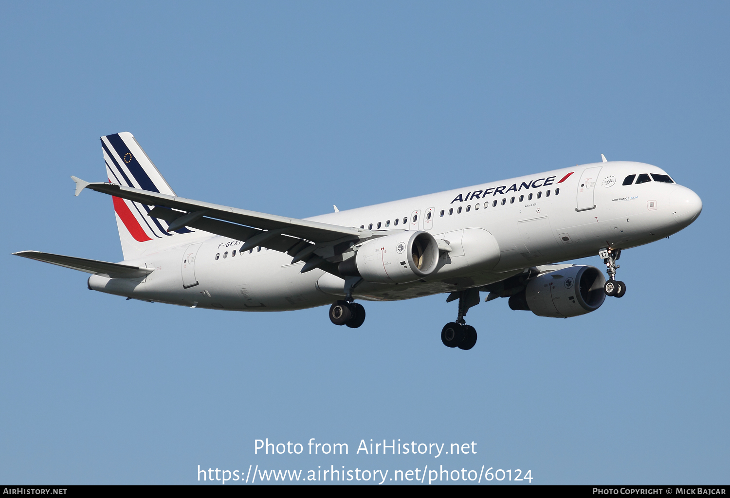 Aircraft Photo of F-GKXT | Airbus A320-214 | Air France | AirHistory.net #60124