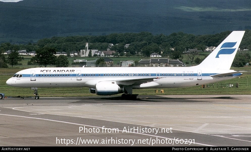 Aircraft Photo of TF-FIK | Boeing 757-28A | Icelandair | AirHistory.net #60291