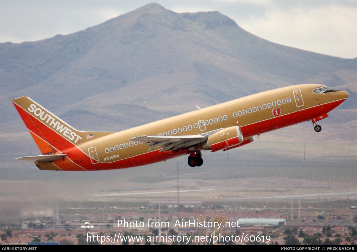 Aircraft Photo of N390SW | Boeing 737-3H4 | Southwest Airlines | AirHistory.net #60619