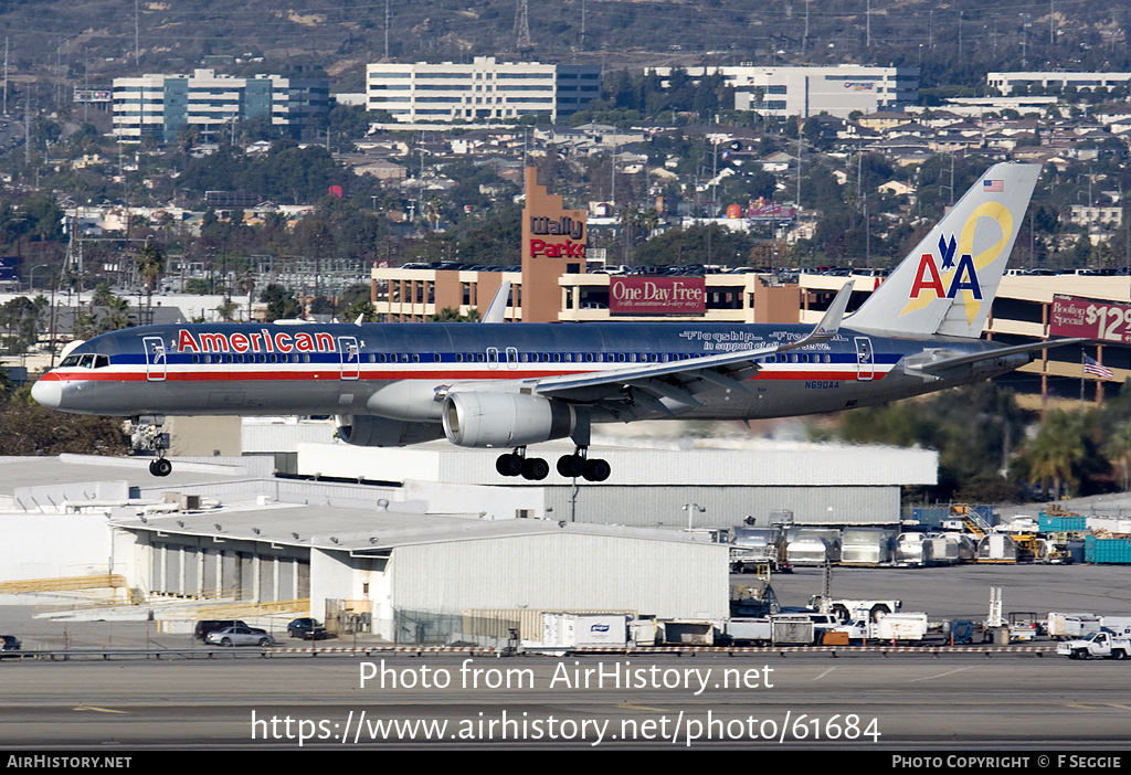 Aircraft Photo of N690AA | Boeing 757-223 | American Airlines | AirHistory.net #61684