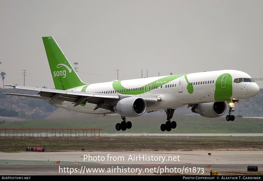 Aircraft Photo of N645DL | Boeing 757-232 | Song | AirHistory.net #61873