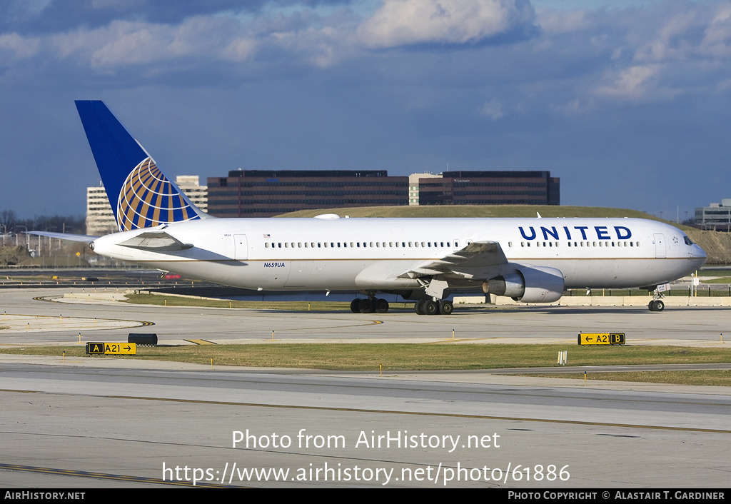 Aircraft Photo of N659UA | Boeing 767-322/ER | United Airlines | AirHistory.net #61886