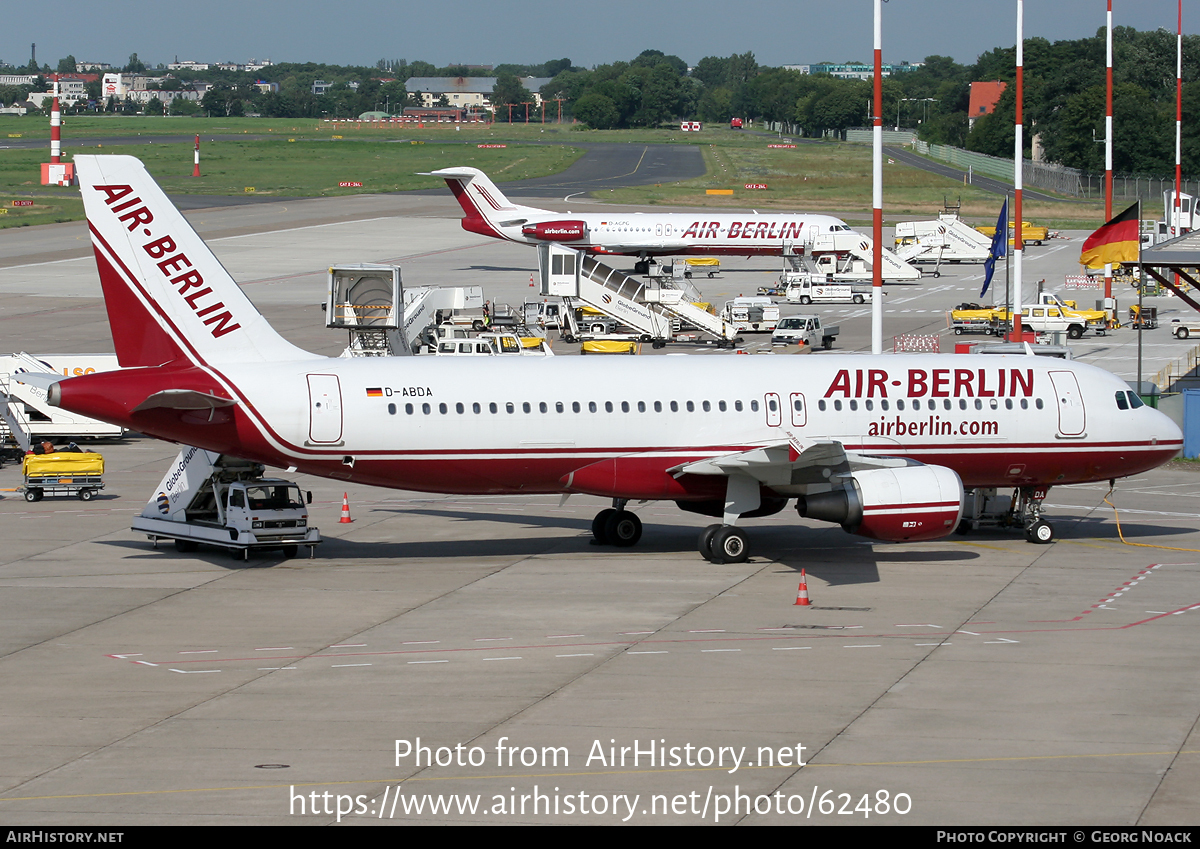 Aircraft Photo of D-ABDA | Airbus A320-214 | Air Berlin | AirHistory.net #62480