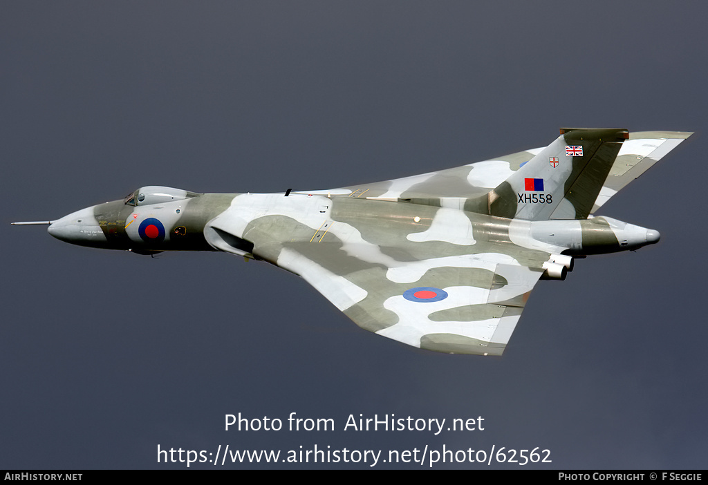 Aircraft Photo of G-VLCN / XH558 | Avro 698 Vulcan B.2 | UK - Air Force | AirHistory.net #62562