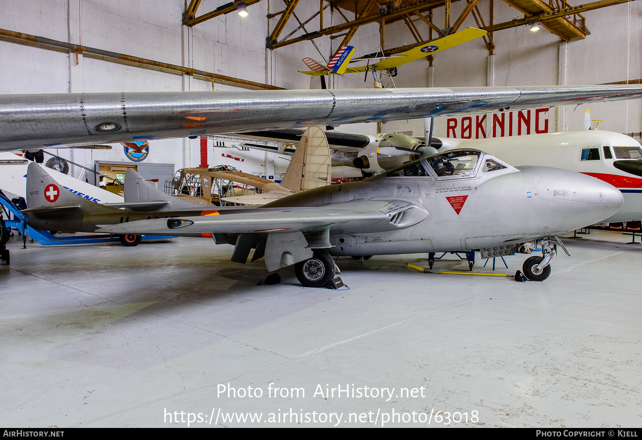 Aircraft Photo of U-1217 | De Havilland D.H. 115 Vampire T55 | Switzerland - Air Force | AirHistory.net #63018