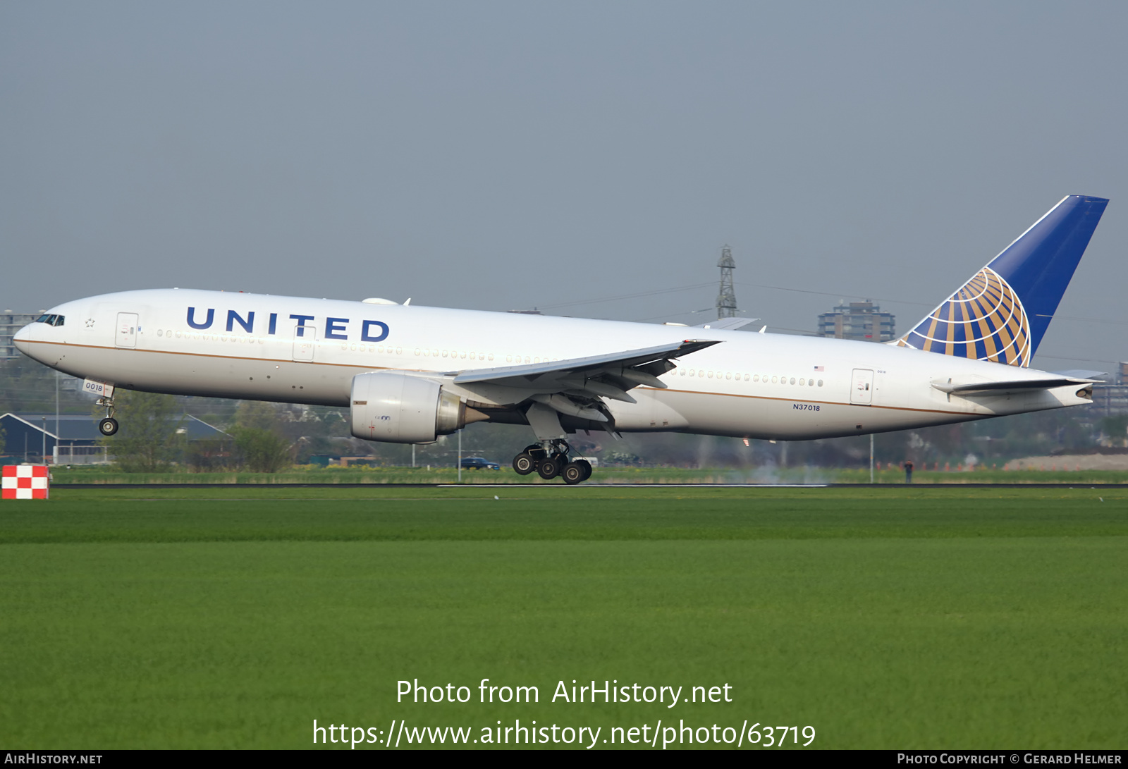 Aircraft Photo of N37018 | Boeing 777-224/ER | United Airlines | AirHistory.net #63719