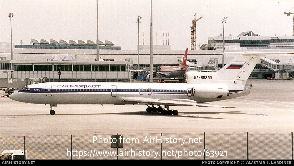 Aircraft Photo of RA-85390 | Tupolev Tu-154B-2 | Aeroflot | AirHistory.net #63921