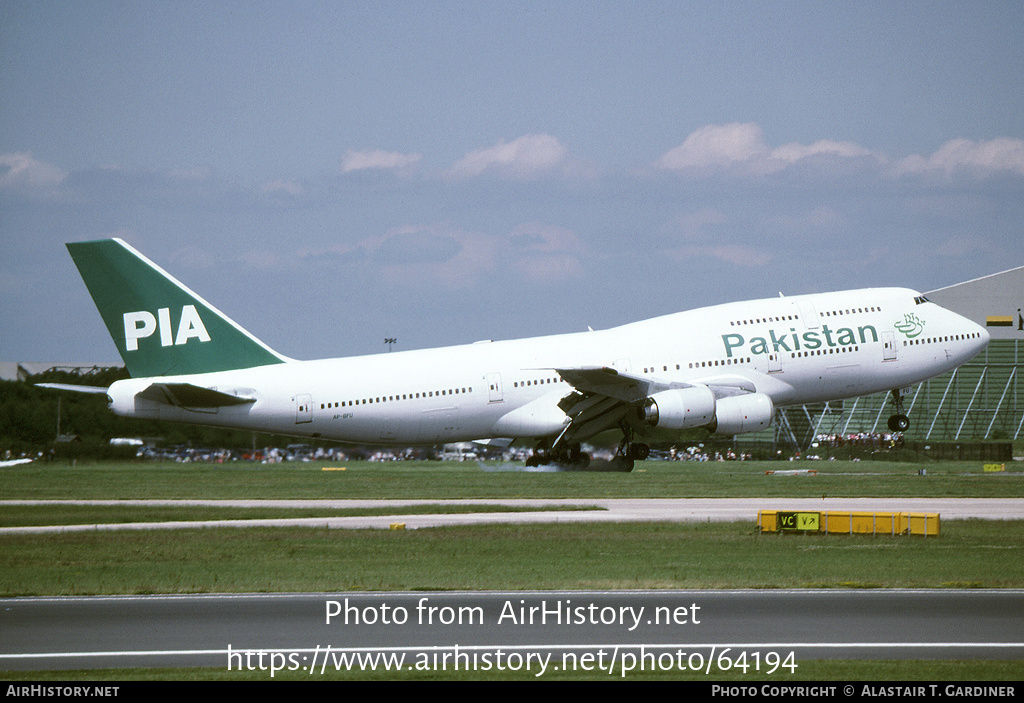 Aircraft Photo of AP-BFU | Boeing 747-367 | Pakistan International Airlines - PIA | AirHistory.net #64194