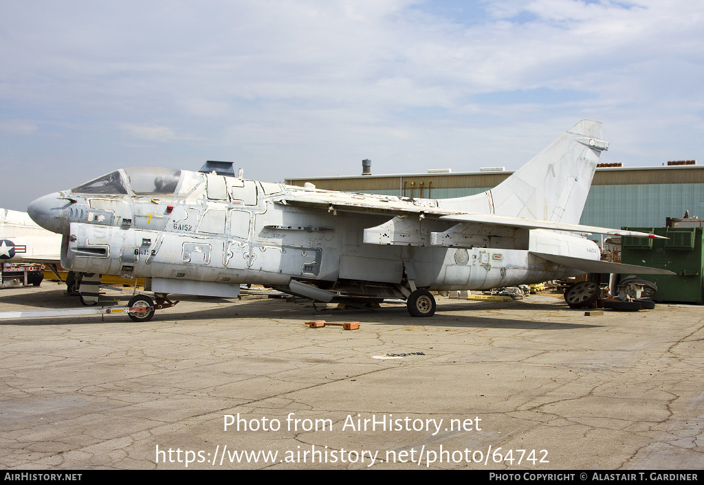 Aircraft Photo of 154475 | LTV A-7B Corsair II | USA - Navy | AirHistory.net #64742