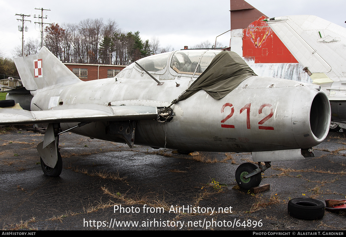 Aircraft Photo of 212 | PZL-Mielec SBLim-2 (MiG-15UTI) | Poland - Air Force | AirHistory.net #64896