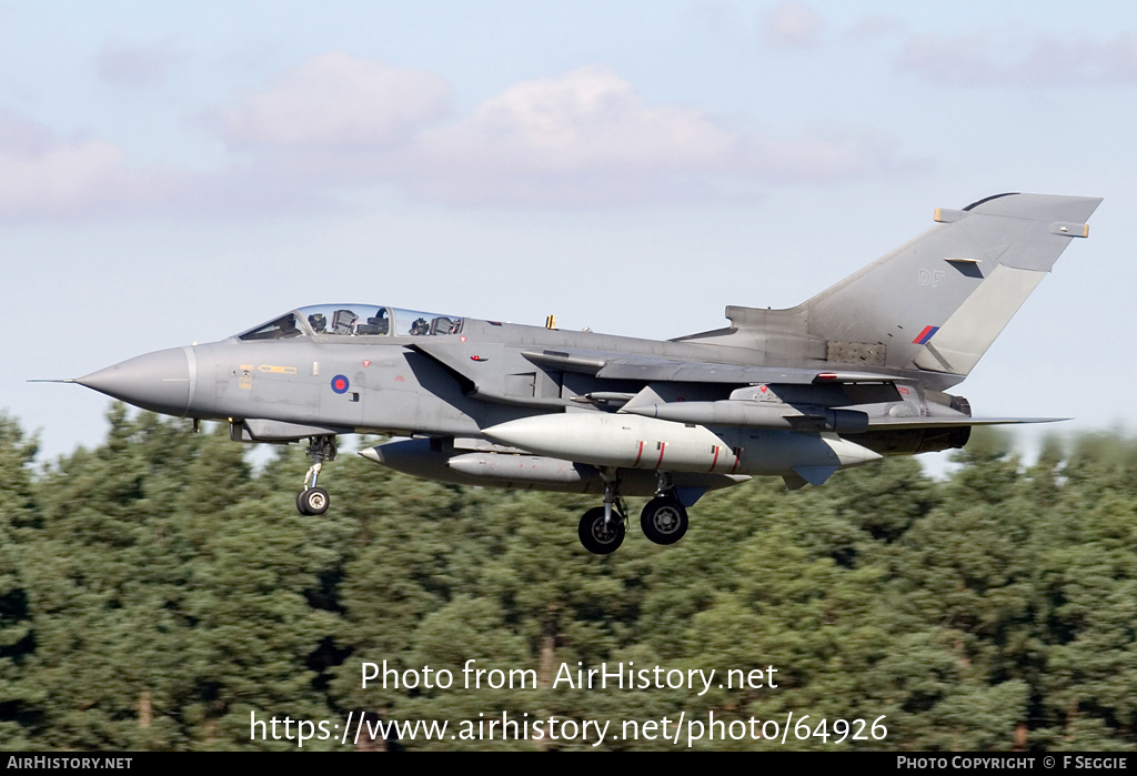 Aircraft Photo of ZA452 | Panavia Tornado GR4 | UK - Air Force | AirHistory.net #64926