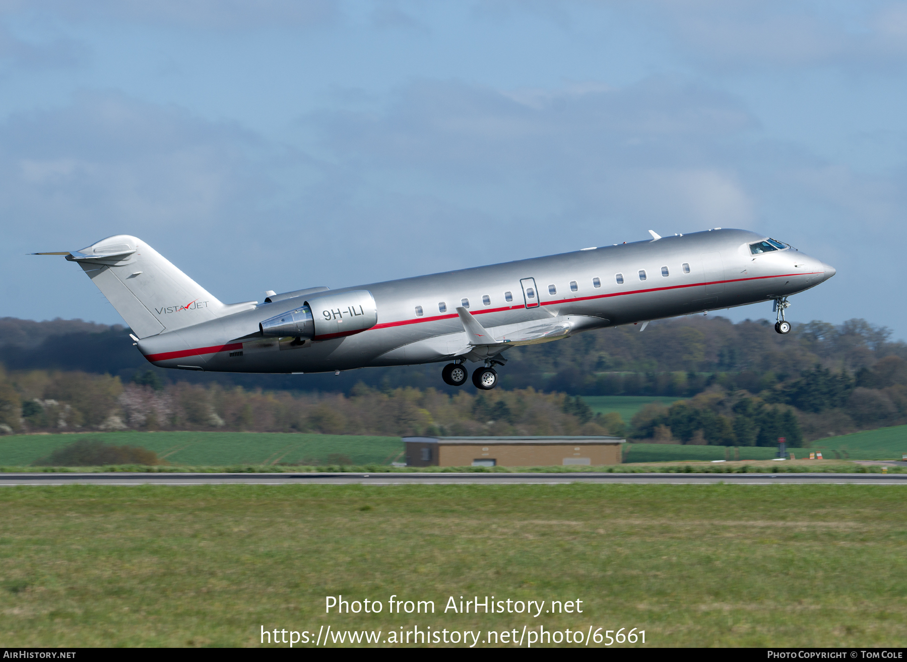 Aircraft Photo of 9H-ILI | Bombardier Challenger 850 (CRJ-200SE/CL-600-2B19) | VistaJet | AirHistory.net #65661