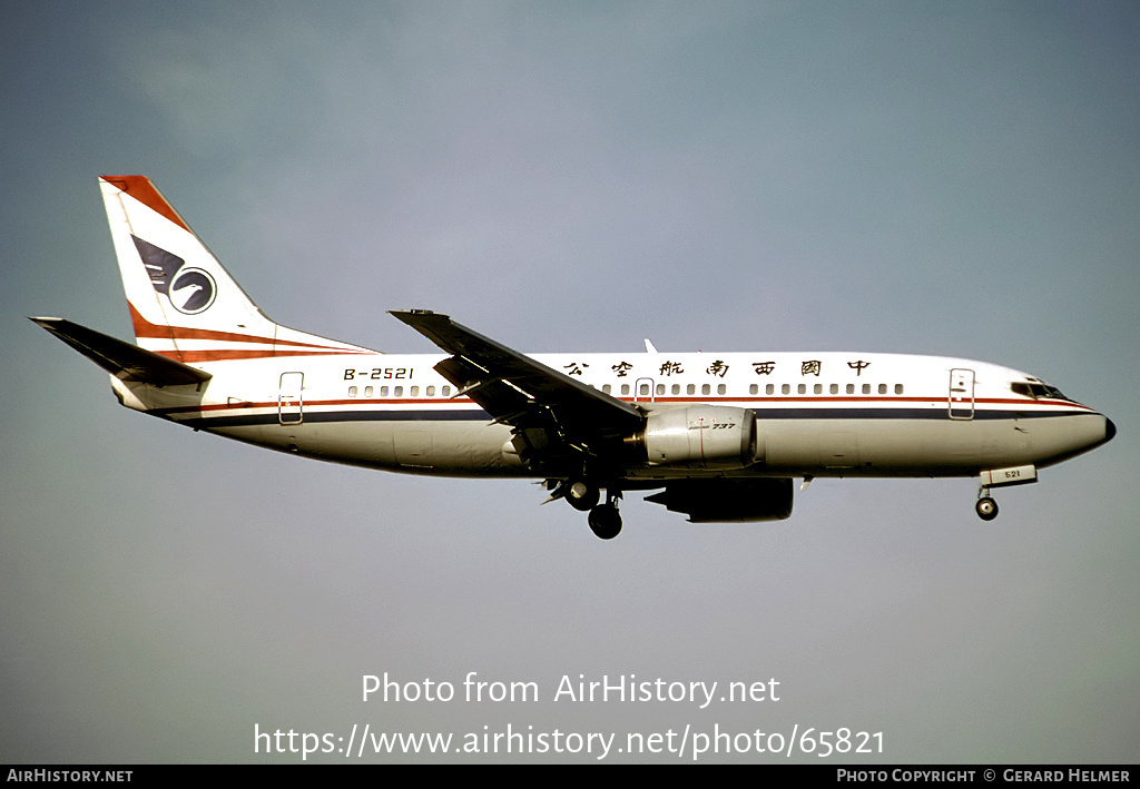 Aircraft Photo of B-2521 | Boeing 737-3Z0 | China Southwest Airlines | AirHistory.net #65821