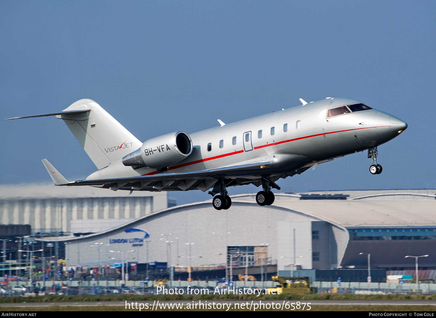 Aircraft Photo of 9H-VFA | Bombardier Challenger 605 (CL-600-2B16) | VistaJet | AirHistory.net #65875