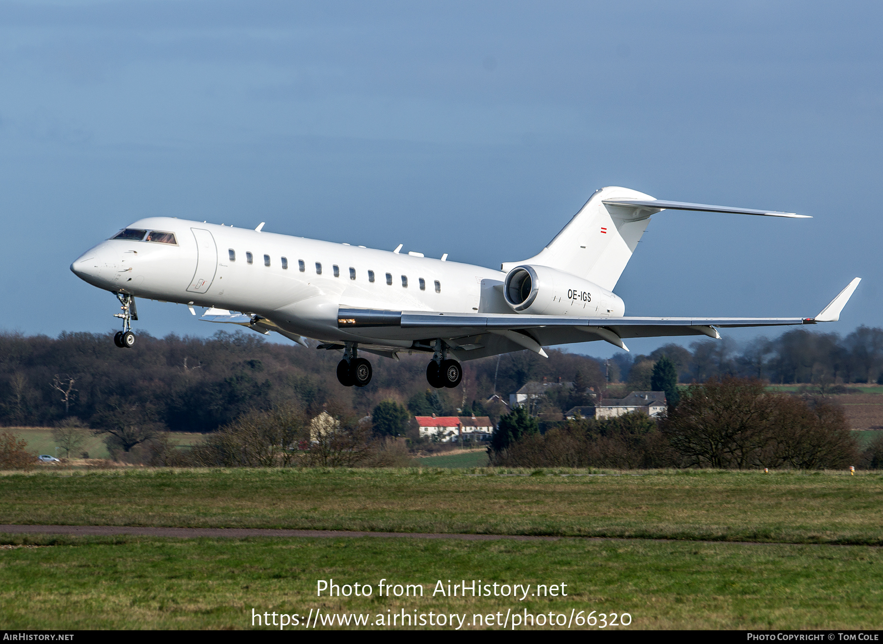 Aircraft Photo of OE-IGS | Bombardier Global Express (BD-700-1A10) | AirHistory.net #66320