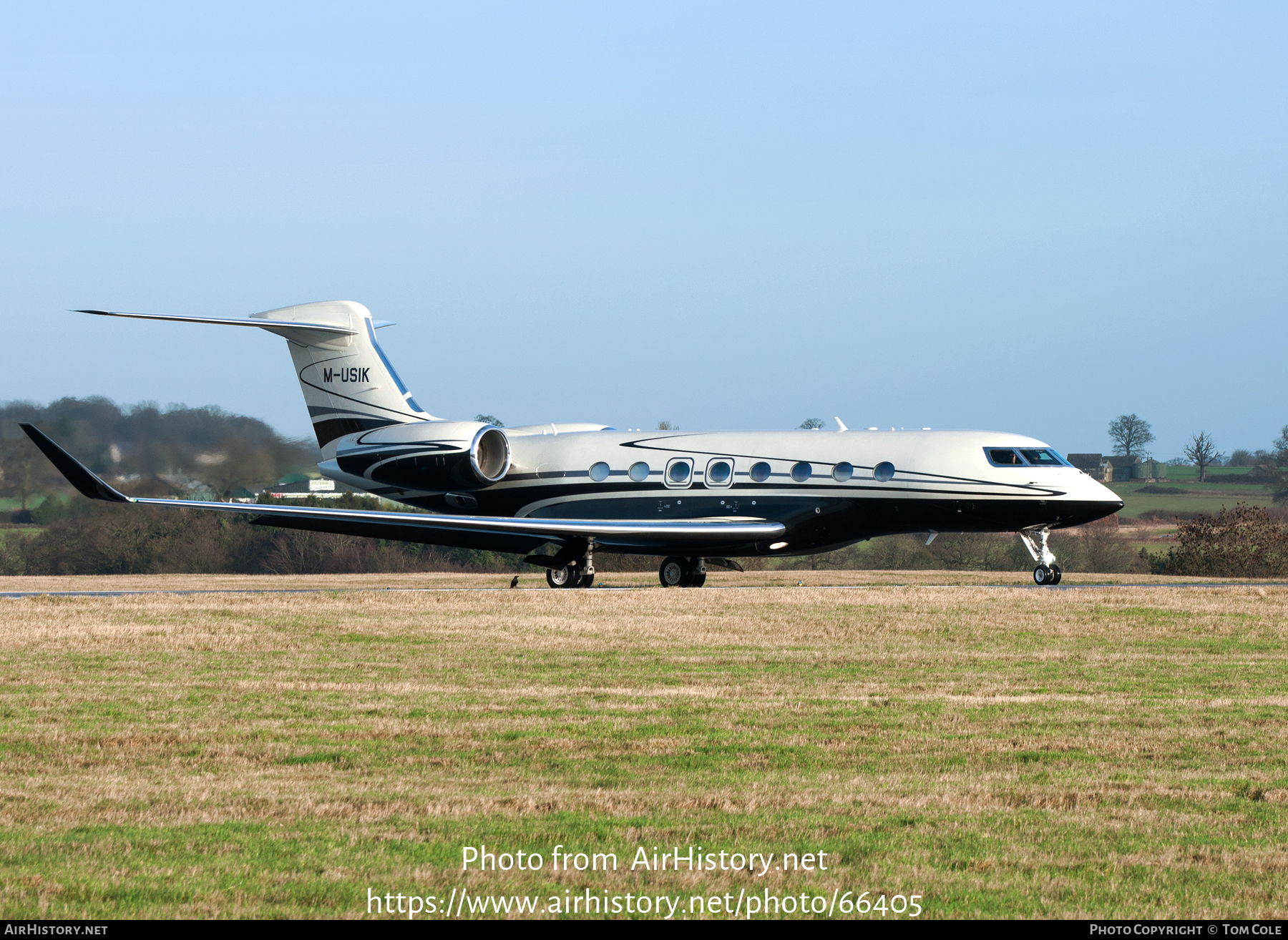 Aircraft Photo of M-USIK | Gulfstream Aerospace G650 (G-VI) | AirHistory.net #66405