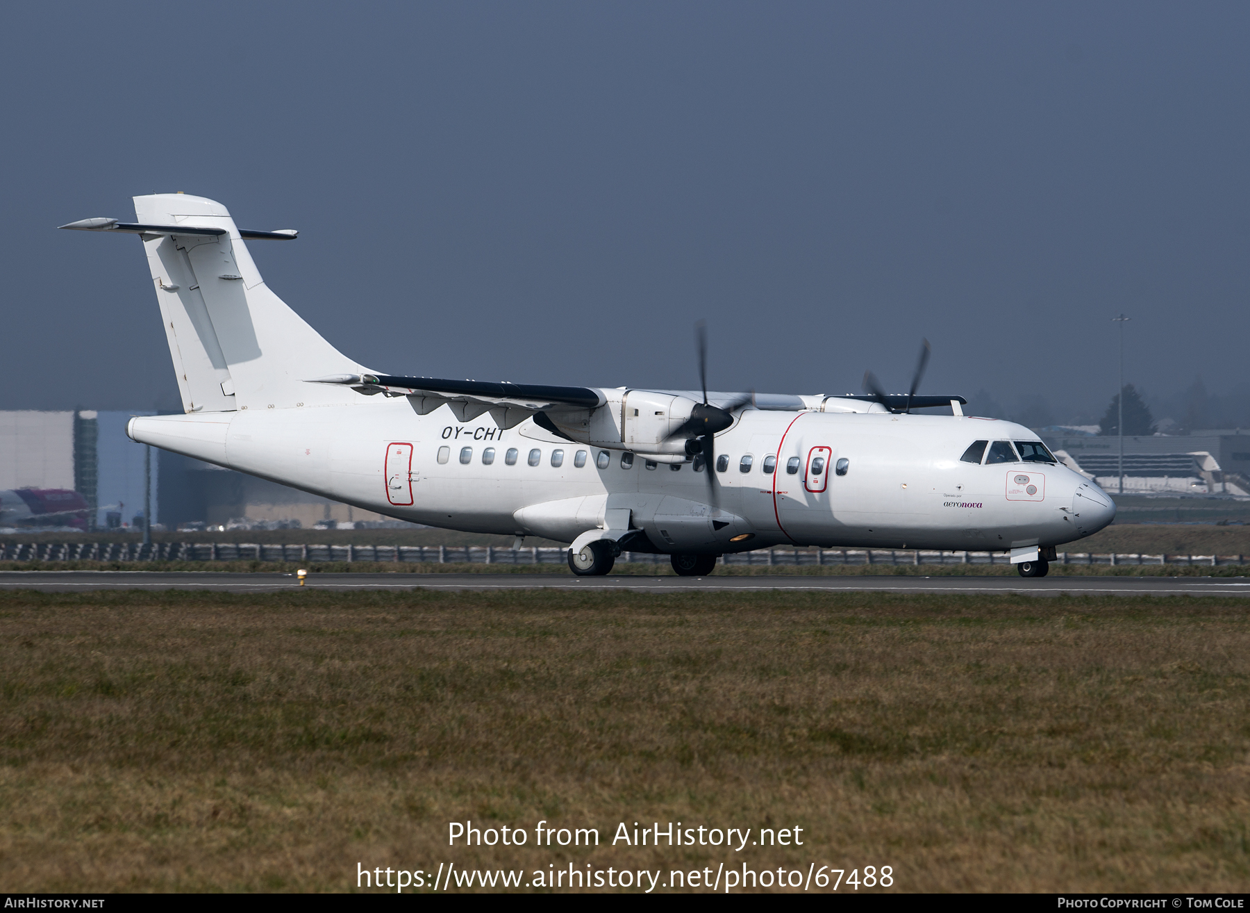 Aircraft Photo of OY-CHT | ATR ATR-42-300 | Aeronova | AirHistory.net #67488