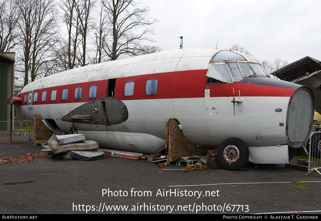 Aircraft Photo of WJ945 | Vickers 668 Varsity T.1 | UK - Air Force | AirHistory.net #67713