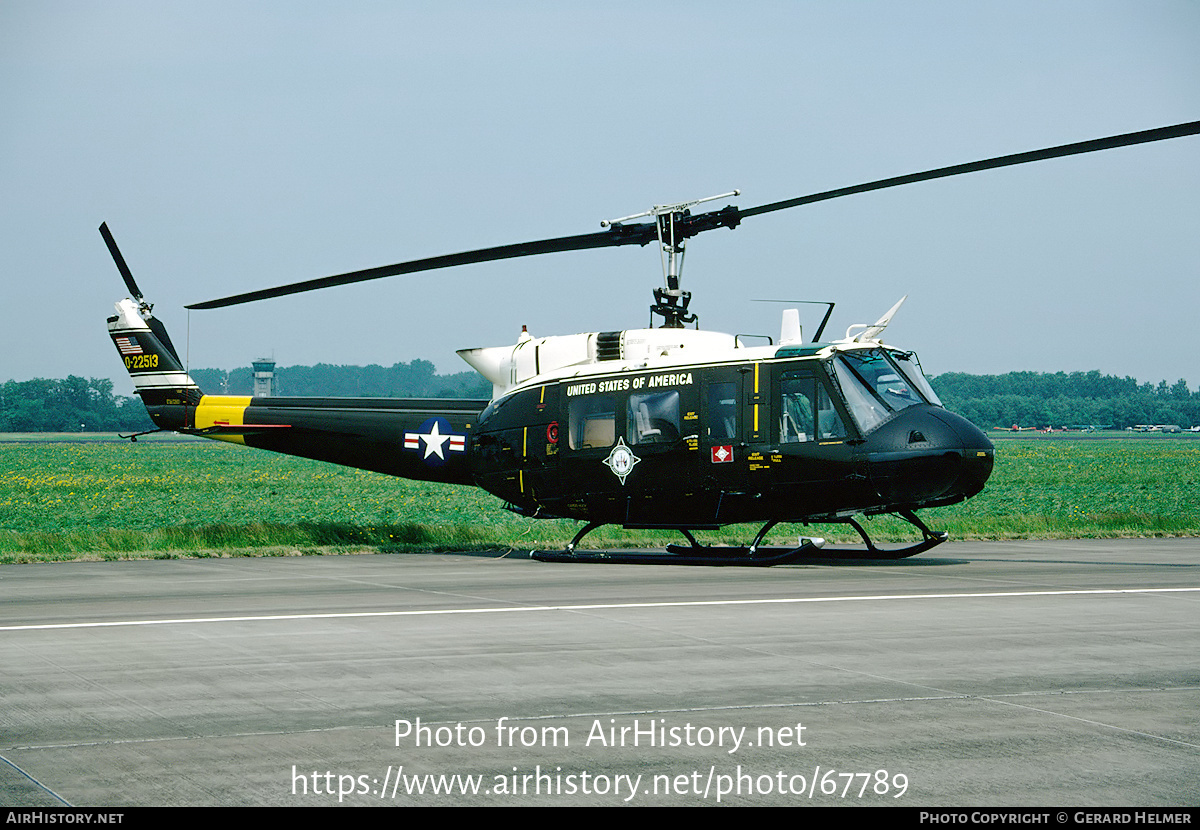 Aircraft Photo of 74-22513 / 0-22513 | Bell UH-1H Iroquois | USA - Army | AirHistory.net #67789