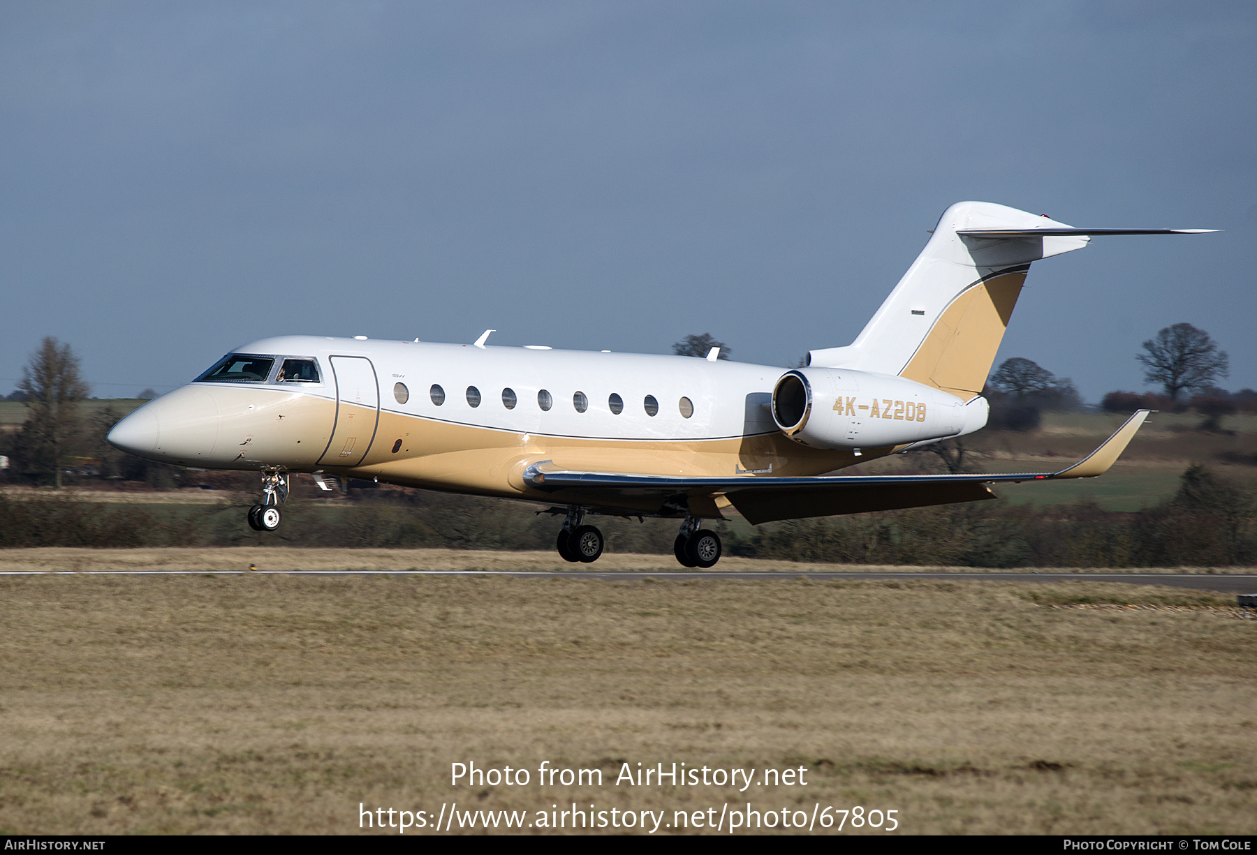 Aircraft Photo of 4K-AZ208 | Gulfstream Aerospace G280 | AirHistory.net #67805