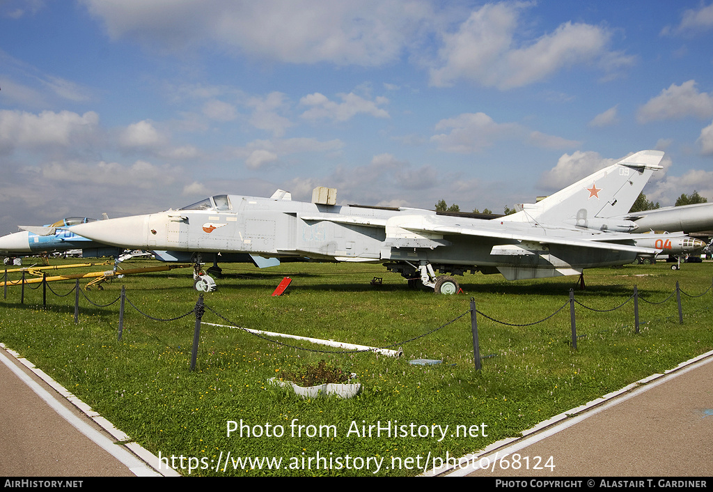 Aircraft Photo of 09 blue | Sukhoi Su-24M | Russia - Air Force | AirHistory.net #68124