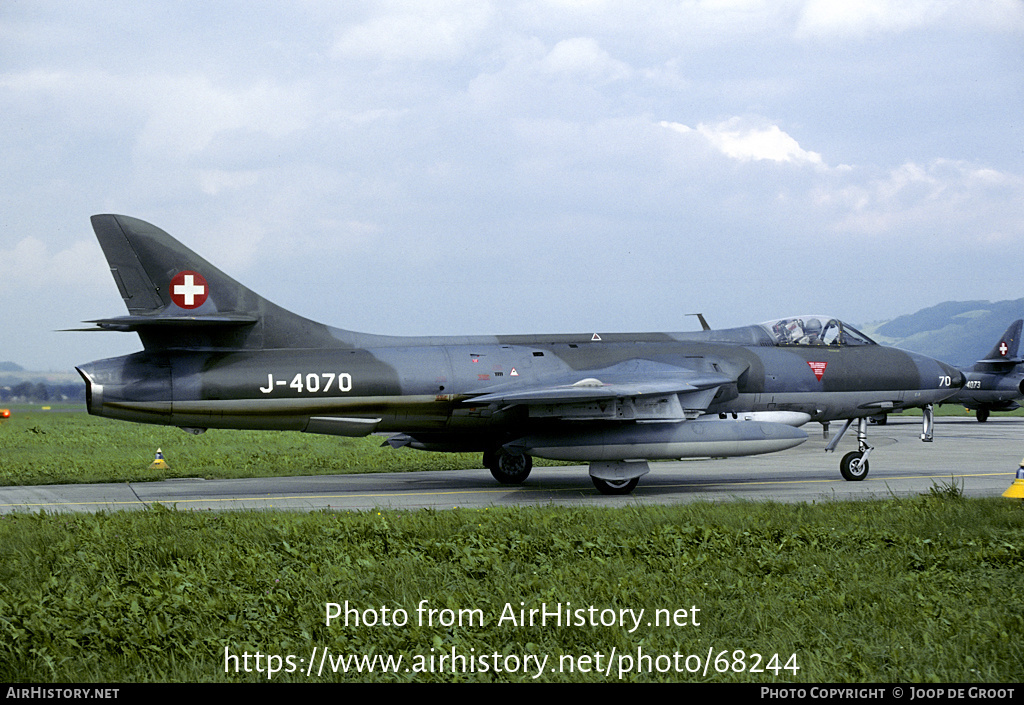 Aircraft Photo of J-4070 | Hawker Hunter F58 | Switzerland - Air Force | AirHistory.net #68244