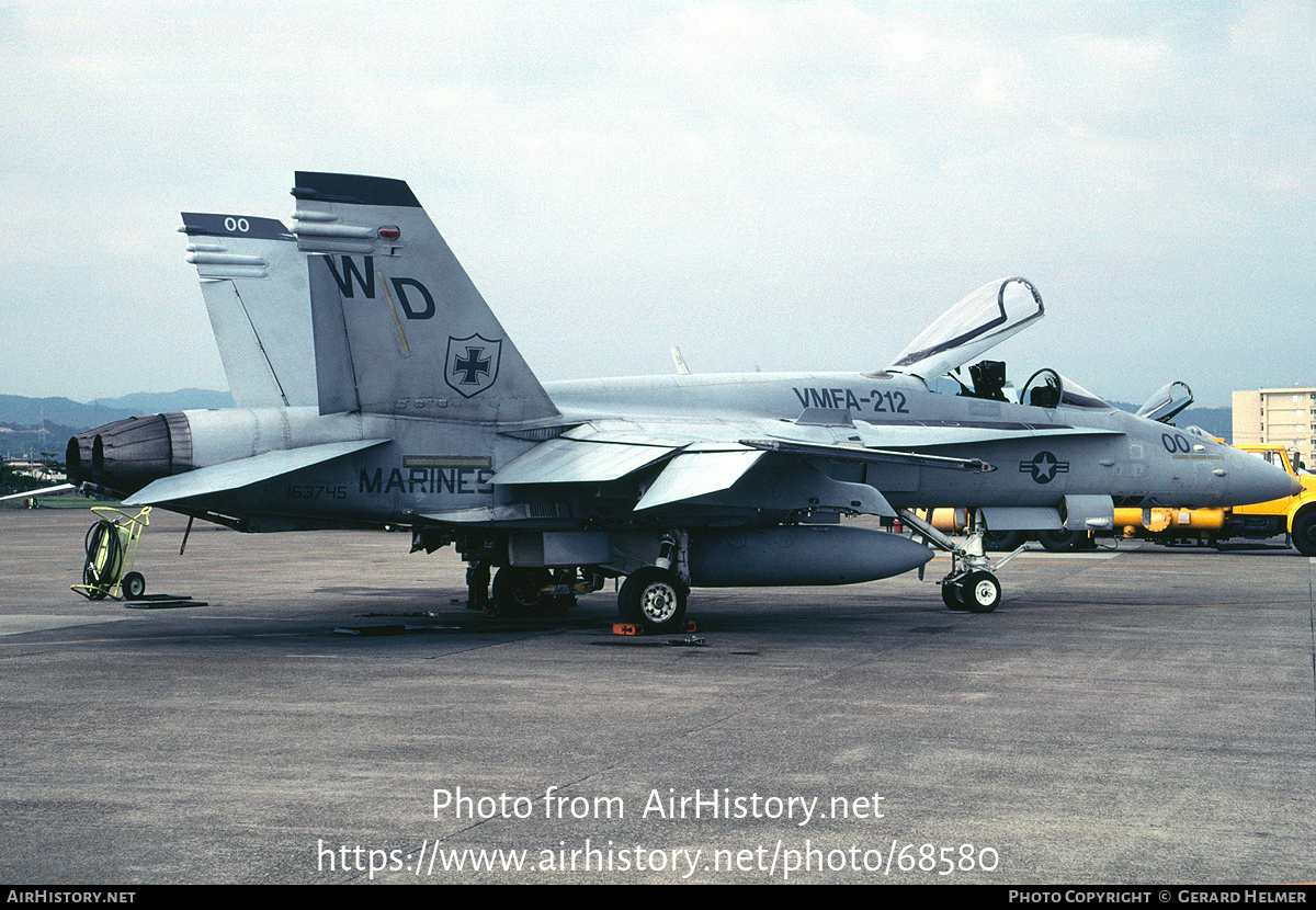 Aircraft Photo of 163745 | McDonnell Douglas F/A-18C Hornet | USA - Marines | AirHistory.net #68580