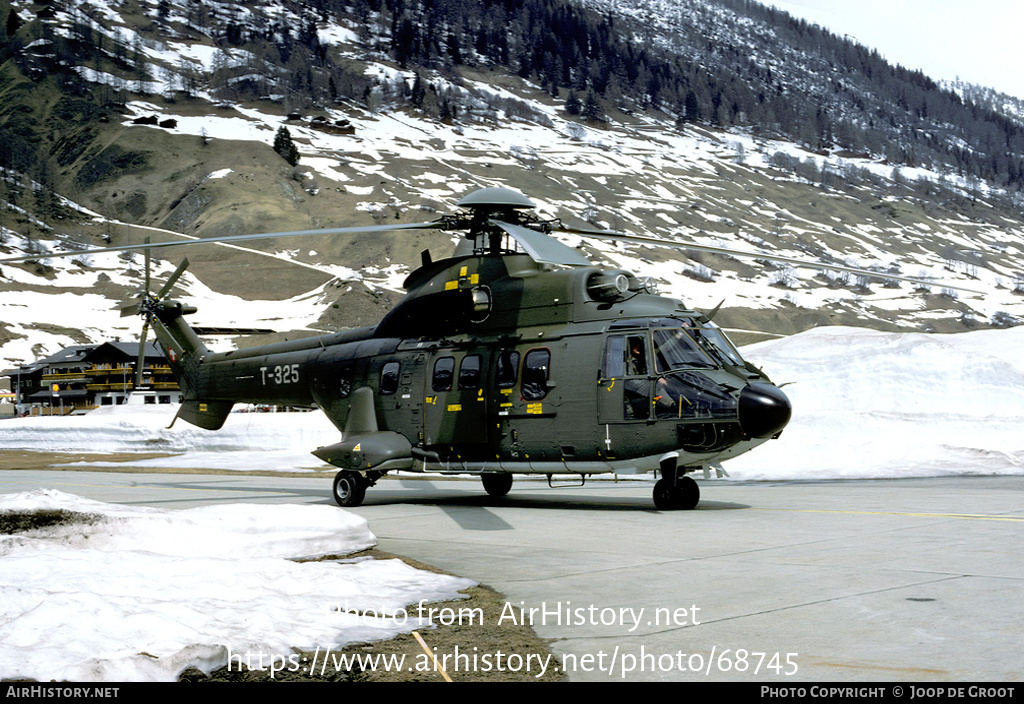 Aircraft Photo of T-325 | Aerospatiale TH89 Super Puma (AS-332M1) | Switzerland - Air Force | AirHistory.net #68745