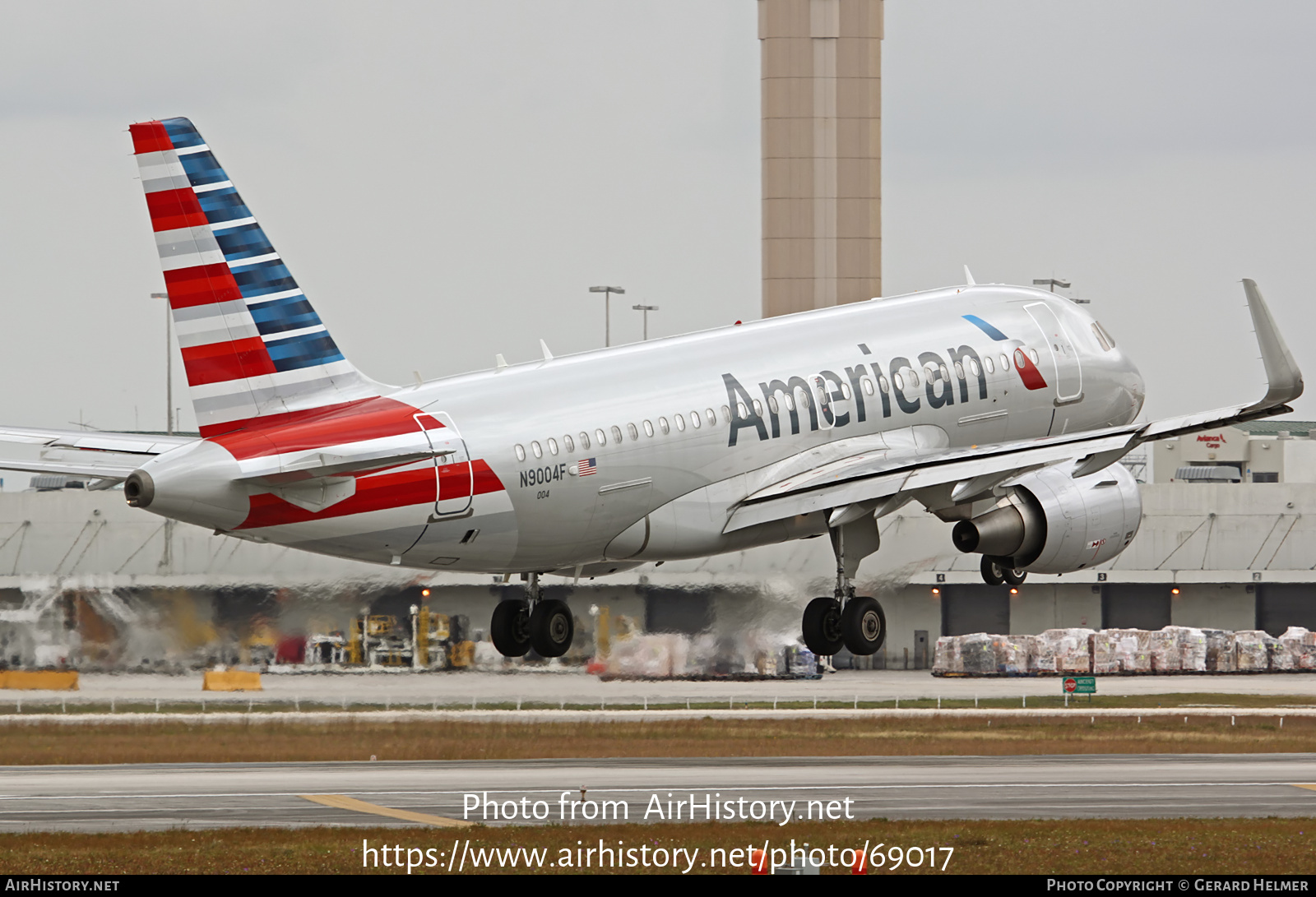 Aircraft Photo of N9004F | Airbus A319-115 | American Airlines | AirHistory.net #69017