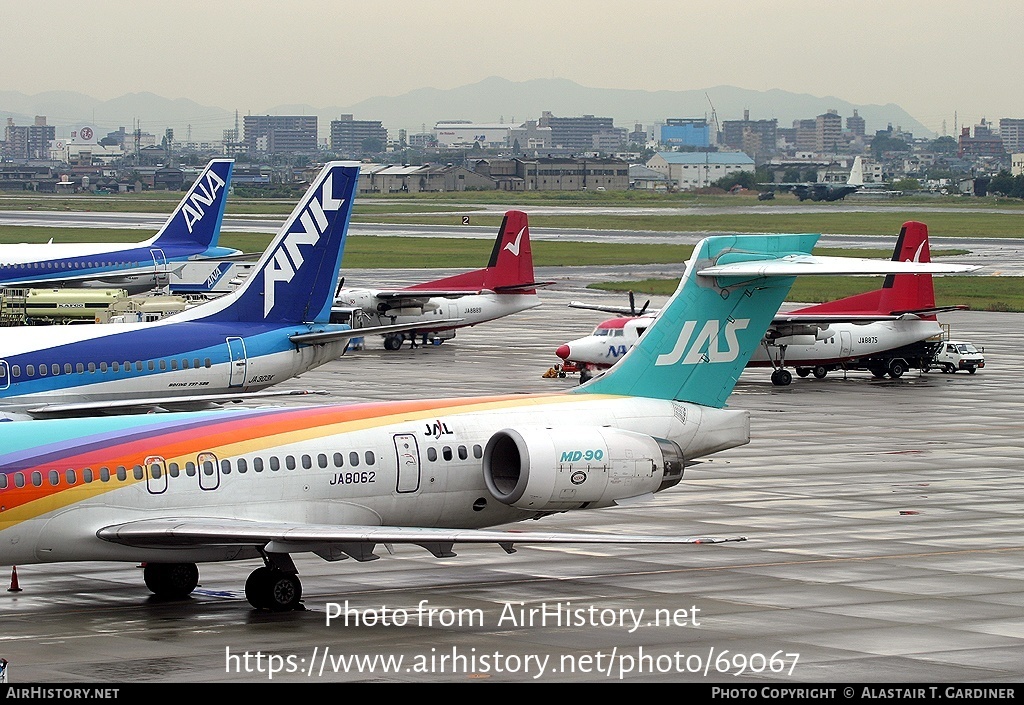 Aircraft Photo of JA8062 | McDonnell Douglas MD-90-30 | Japan Air System - JAS | AirHistory.net #69067