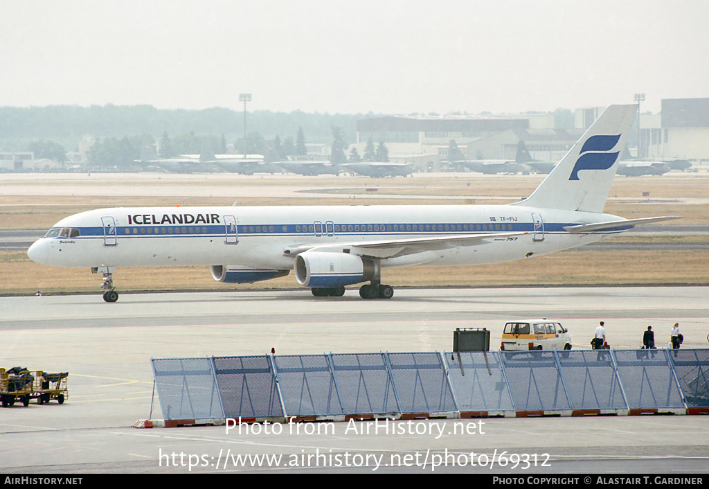 Aircraft Photo of TF-FIJ | Boeing 757-208 | Icelandair | AirHistory.net #69312