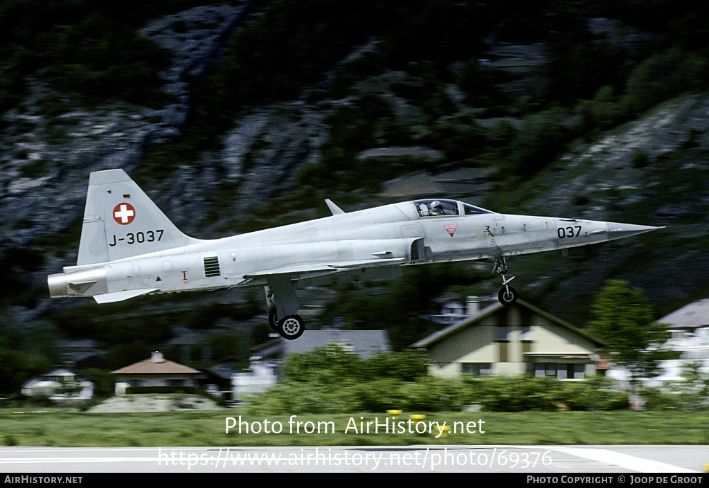 Aircraft Photo of J-3037 | Northrop F-5E Tiger II | Switzerland - Air Force | AirHistory.net #69376