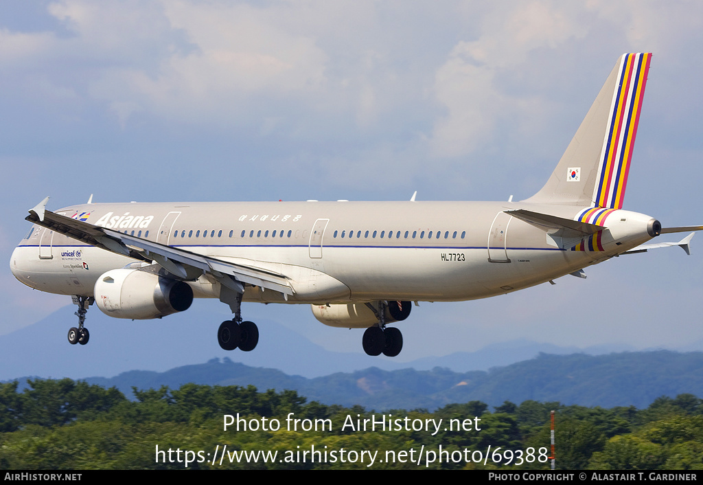 Aircraft Photo of HL7723 | Airbus A321-231 | Asiana Airlines | AirHistory.net #69388