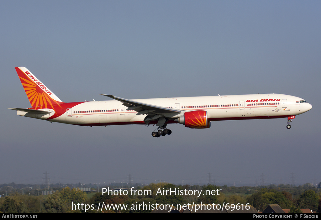 Aircraft Photo of VT-ALO | Boeing 777-337/ER | Air India | AirHistory.net #69616