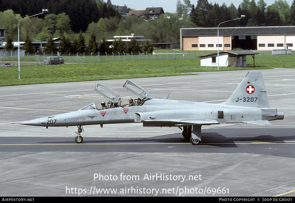 Aircraft Photo of J-3207 | Northrop F-5F Tiger II | Switzerland - Air Force | AirHistory.net #69661