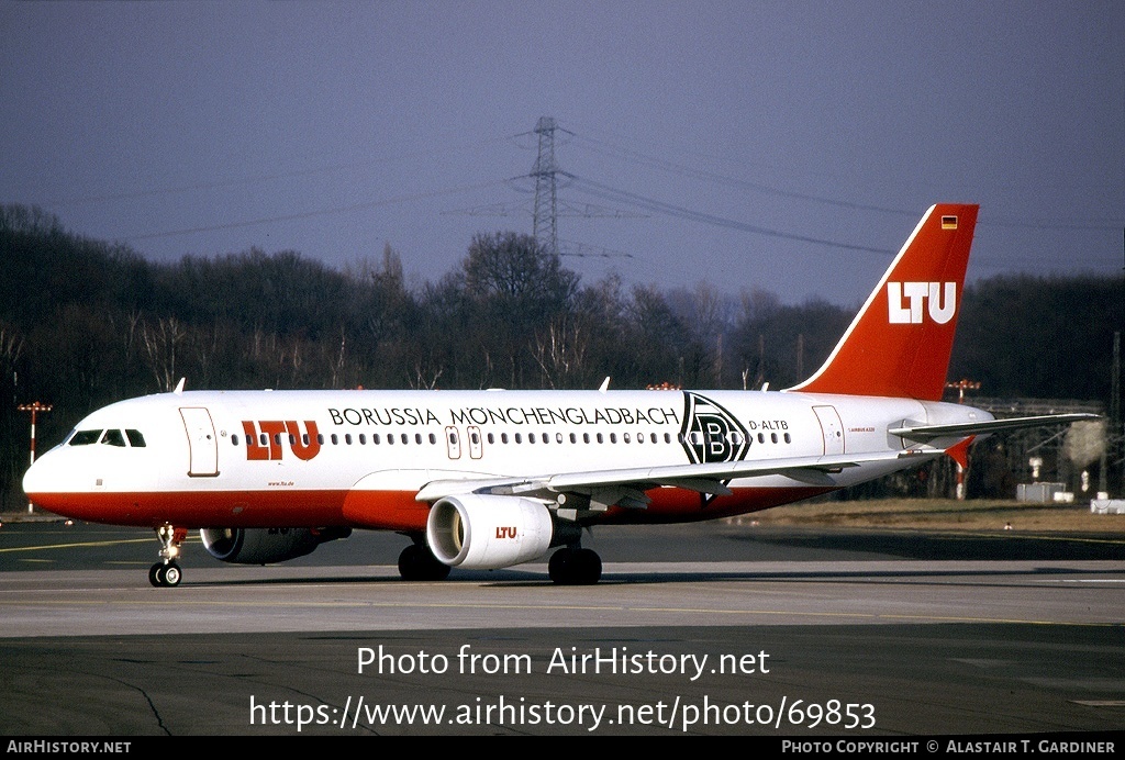 Aircraft Photo of D-ALTB | Airbus A320-214 | LTU - Lufttransport-Unternehmen | AirHistory.net #69853