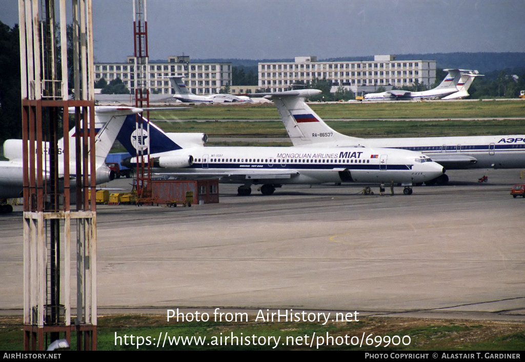 Aircraft Photo of MT-1037 | Boeing 727-281/Adv | MIAT Mongolian Airlines | AirHistory.net #69900