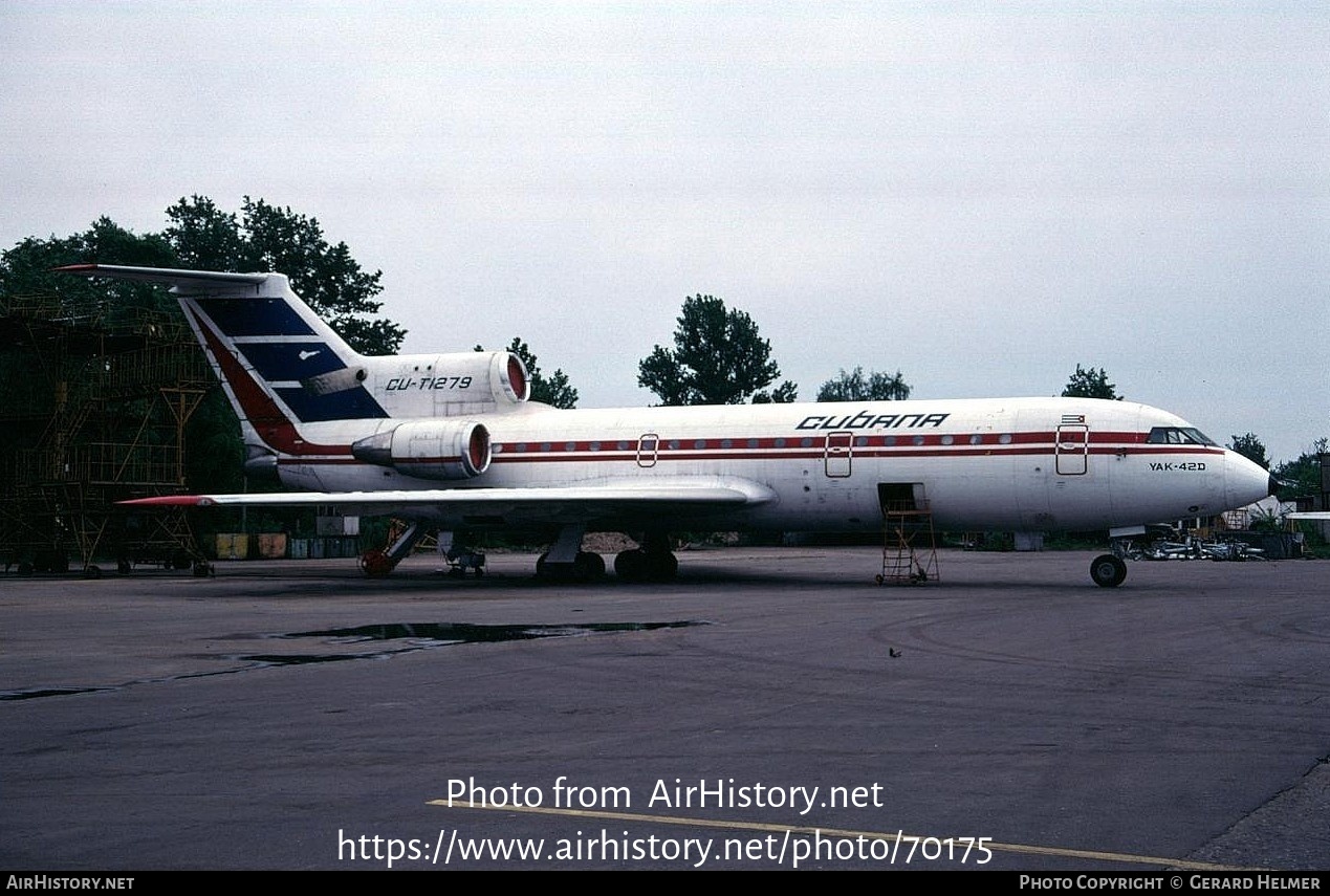 Aircraft Photo of CU-T1279 | Yakovlev Yak-42D | Cubana | AirHistory.net #70175