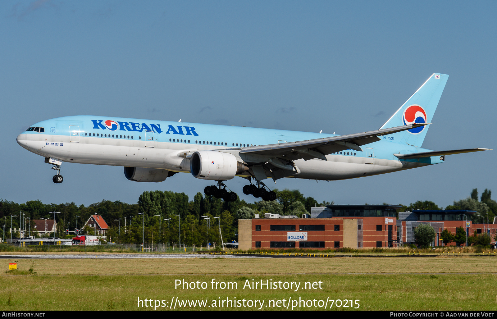 Aircraft Photo of HL7531 | Boeing 777-2B5/ER | Korean Air | AirHistory.net #70215