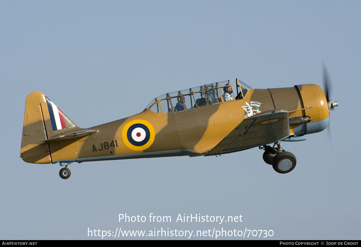 Aircraft Photo of G-BJST / AJ841 | North American T-6H Harvard Mk IV | UK - Air Force | AirHistory.net #70730