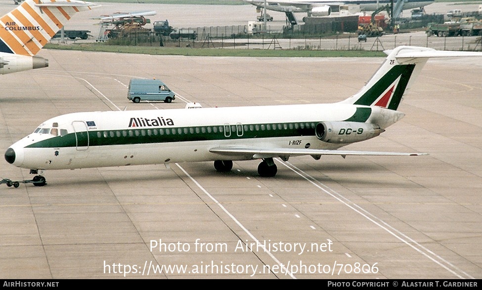 Aircraft Photo of I-RIZF | McDonnell Douglas DC-9-32 | Alitalia | AirHistory.net #70806