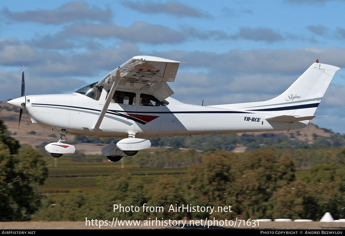 Aircraft Photo of VH-RCE | Cessna 182S Skylane | AirHistory.net #71631