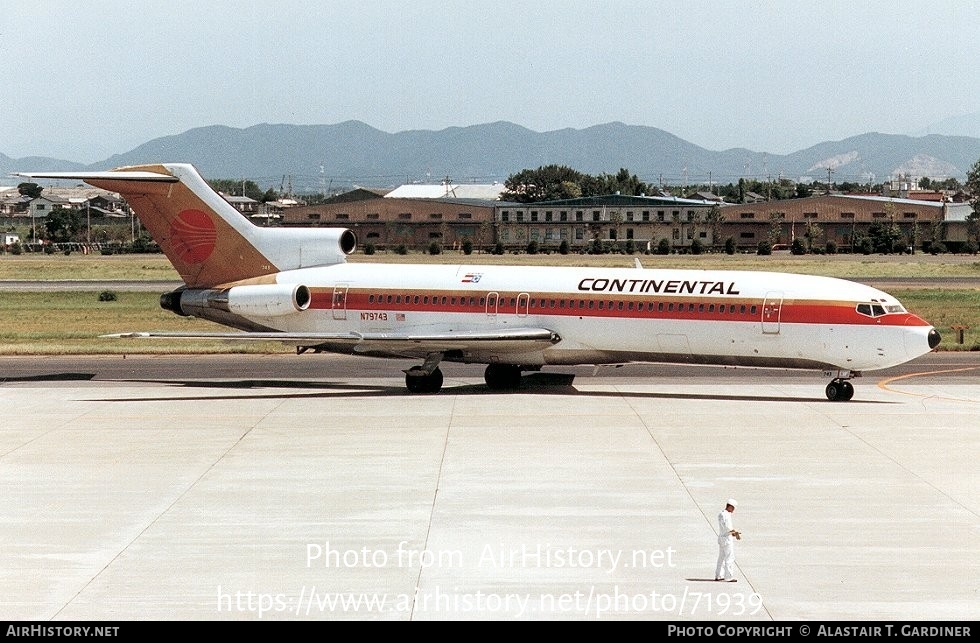 Aircraft Photo of N79743 | Boeing 727-224/Adv | Continental Airlines | AirHistory.net #71939