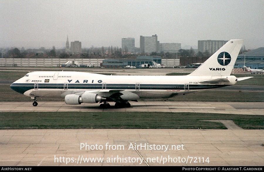 Aircraft Photo of PP-VOA | Boeing 747-341 | Varig | AirHistory.net #72114