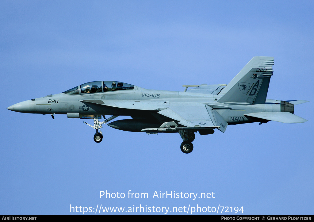 Aircraft Photo of 166660 | Boeing F/A-18F Super Hornet | USA - Navy | AirHistory.net #72194