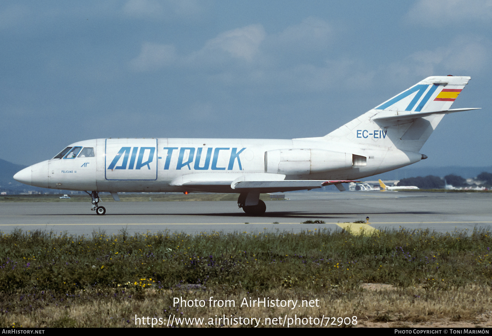 Aircraft Photo of EC-EIV | Dassault Falcon 20DC | Air Truck | AirHistory.net #72908