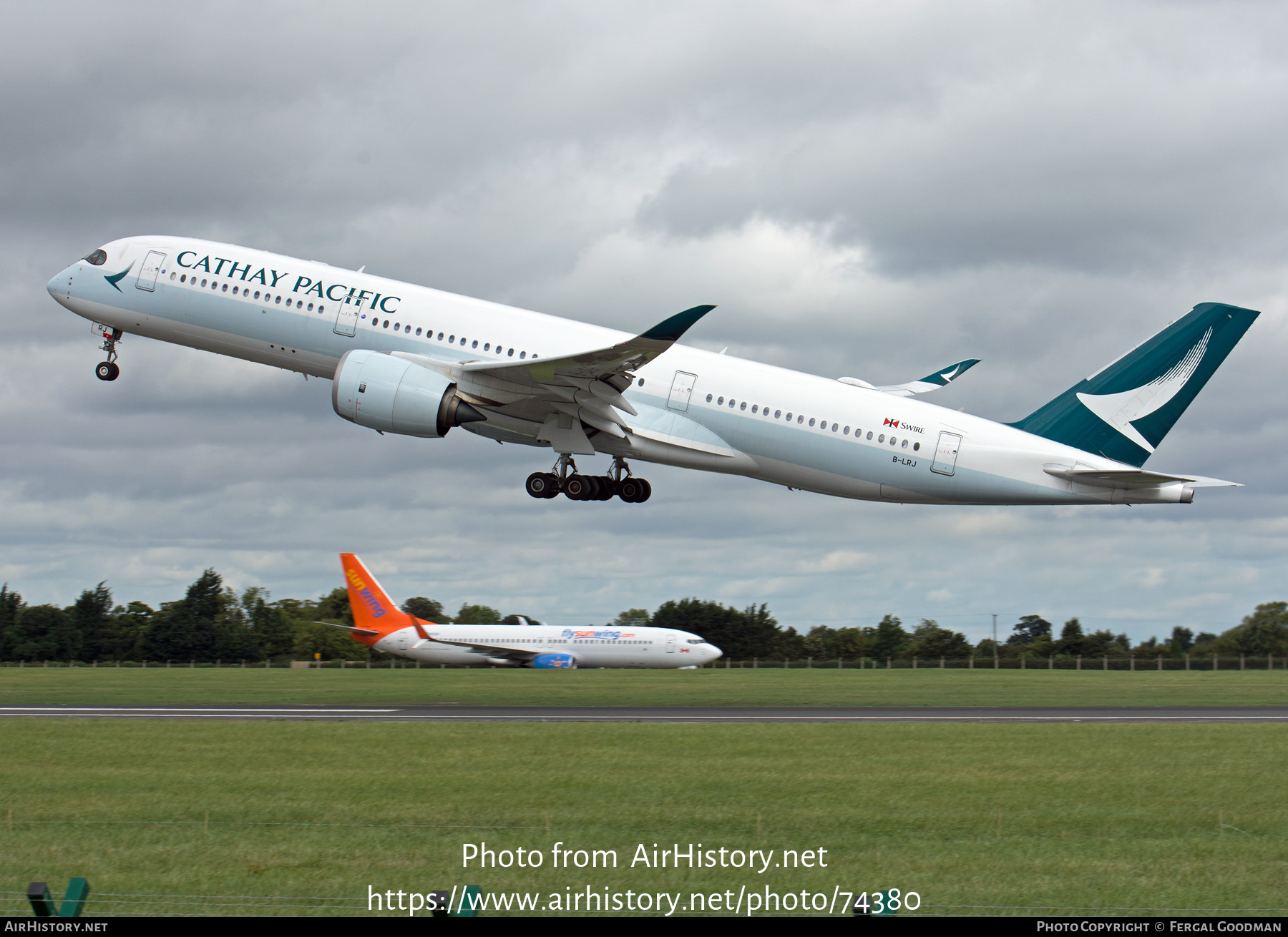 Aircraft Photo of B-LRJ | Airbus A350-941 | Cathay Pacific Airways | AirHistory.net #74380