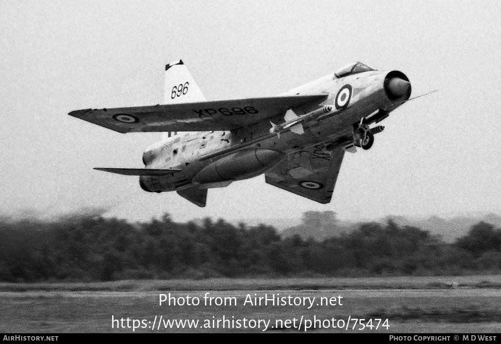 Aircraft Photo of XP696 | English Electric Lightning F3 | UK - Air Force | AirHistory.net #75474